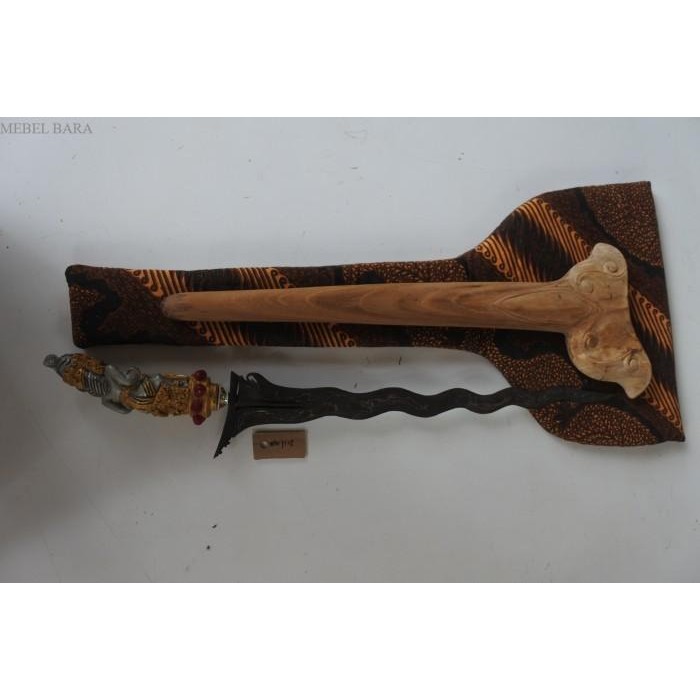 

Keris sabuk inten kode wfn7118 warangka sandang walikat antik pasti murah