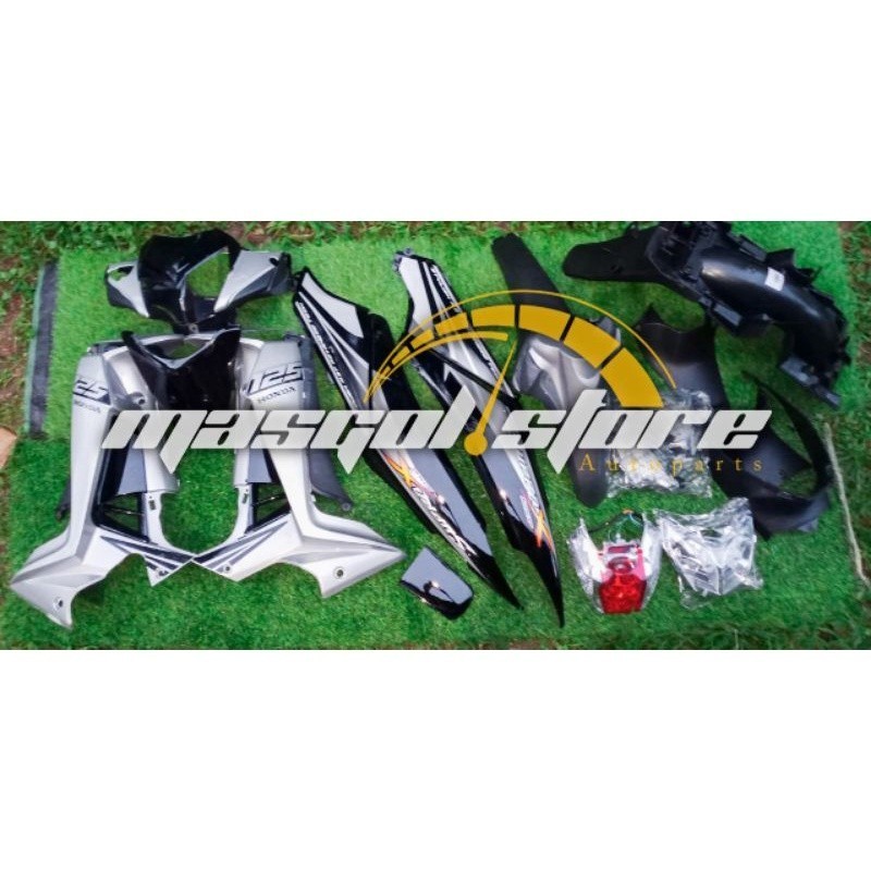 Full set Cover Body Kasar & Halus Supra X 125 R / Supra X 125 Batman Silver Hitam