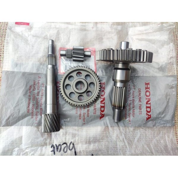 Gigi Rasio Beat Fi esp Original Gearbox girbok Gigi Gardan Honda Beat Fi esp Ori