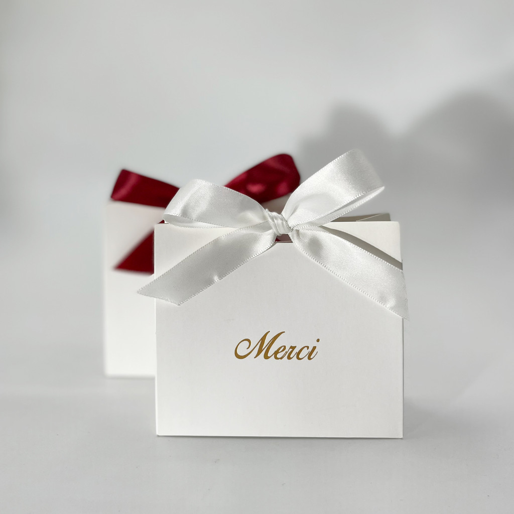 

Free Shipping White Mini Candy Box Baby Shower Gift Packaging Boxes Candy Bags Wedding Favors Birthday Party Decor