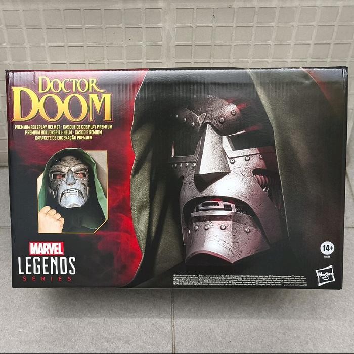 HASBRO MARVEL LEGENDS DOCTOR DOOM HELMET DR VICTOR VON DOOM PREMIUM ROLEPLAY PROP REPLICA FANTASTIC 