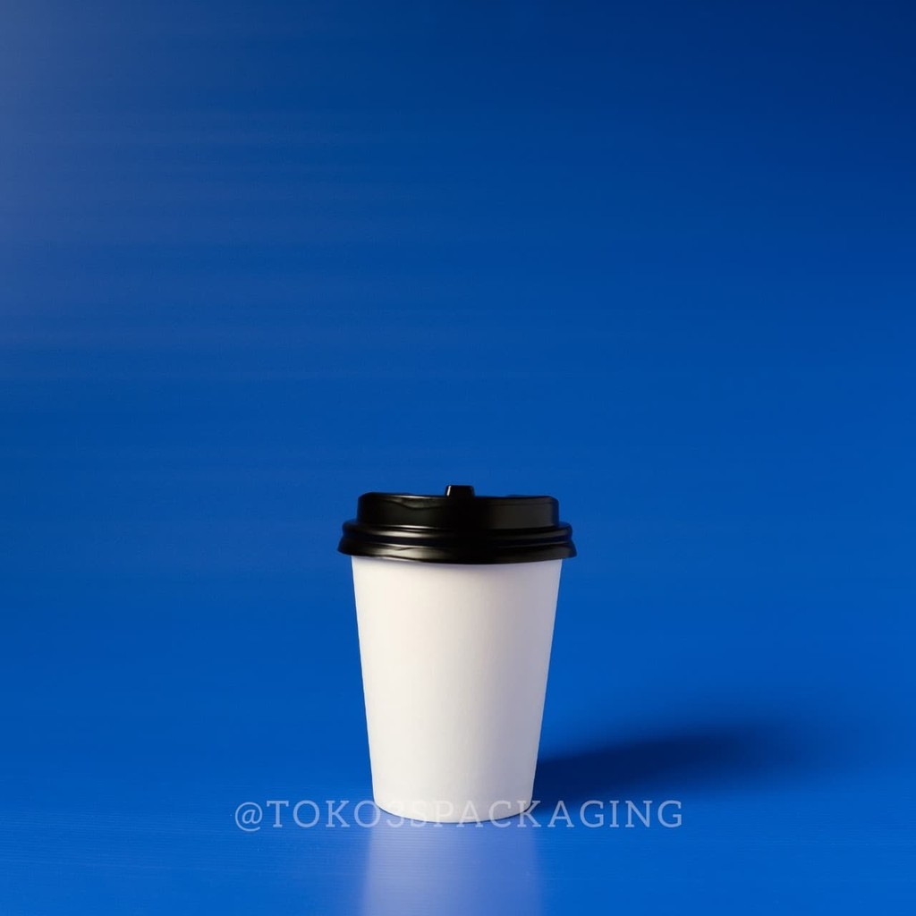 Paper Cup 8oz Starindo Polos dan Tutup Hitam