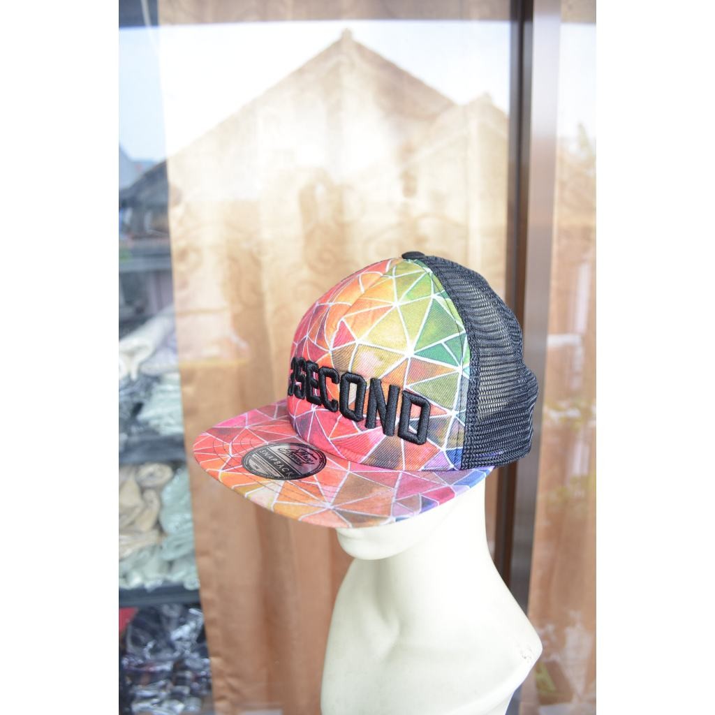 Topi 3second Warna Abstrak