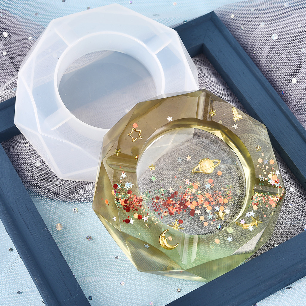 

Silicone Mold Ashtray Resin Mold Heart Square Mold For DIY Resin UV Crystal Epoxy Crafts Crystal Ashtray Home Decoration