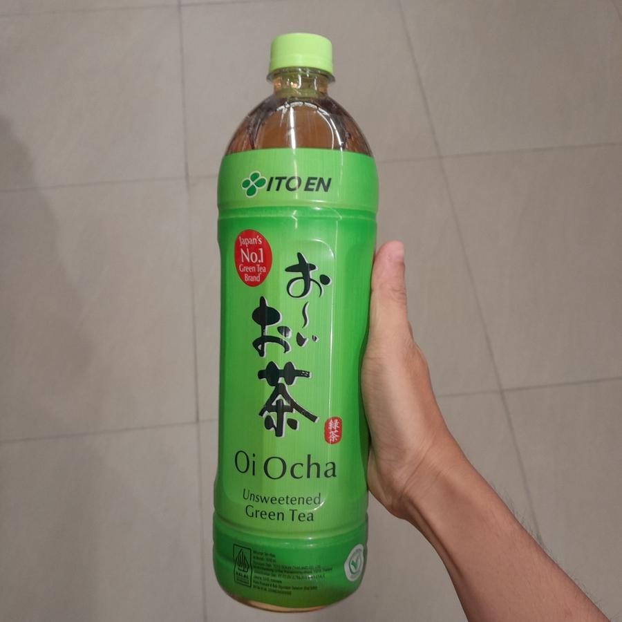 

Ito En Oi Ocha GREEN TEA UNSWEETENED Minuman Teh Hijau Jepang Botol 1000ml / 500ml / 300ml