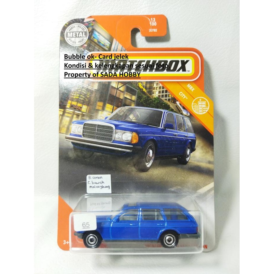 AD99 Matchbox Mercedes Benz S123 Station Wagon Biru