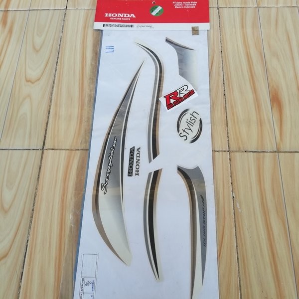 stripe grafik graphic sticker striping body bodi kiri original ori honda scoopy scopy fi stylish tah