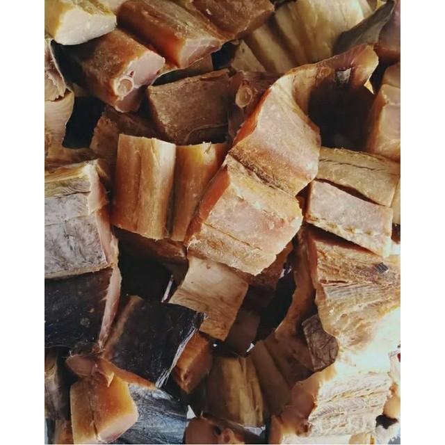 

Ikan Asin Telang Daging Potongan / Ikan Asin Tenggiri Potongan