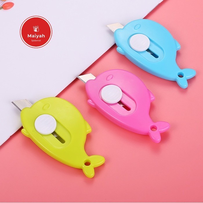 

Cuter kecil Hand Cutter Mini Karakter Ikan Paus Dolphin Whale Pisau Pemotong Kertas Travel Size Portable Kartun Untuk Alat Tulis ATK dokumen Paket Online unik lucu