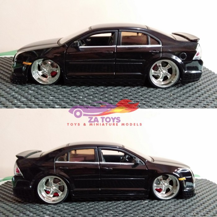 KMS99 Diecast Ford Fusion Sedan 2005 Hitam Loose By Jada Toys Skala 1:24
