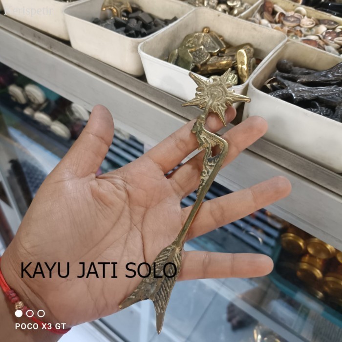 

pusaka cakra full kuningan Antikan KJS72 antik terlaris