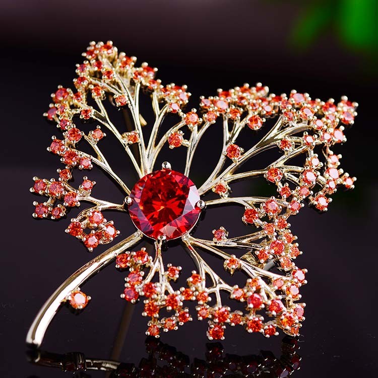 Bros Zirkon Lapisan Emas Asli Gaya Korea Bros Maple Berongga Aksesori Bros Daun Sederhana