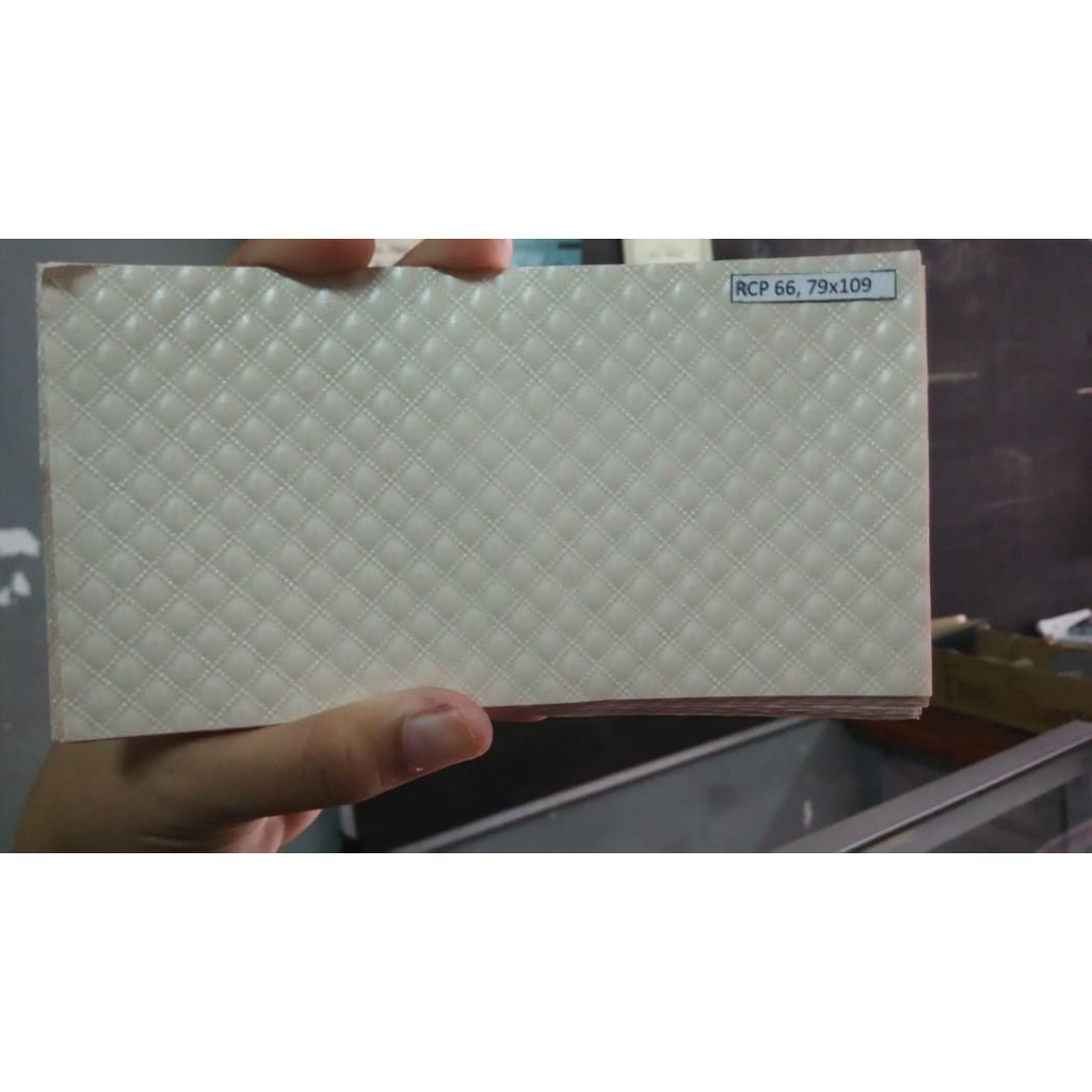 

Kertas RCP 66 , yasin , kado impor , eksklusif , cover box , packaging