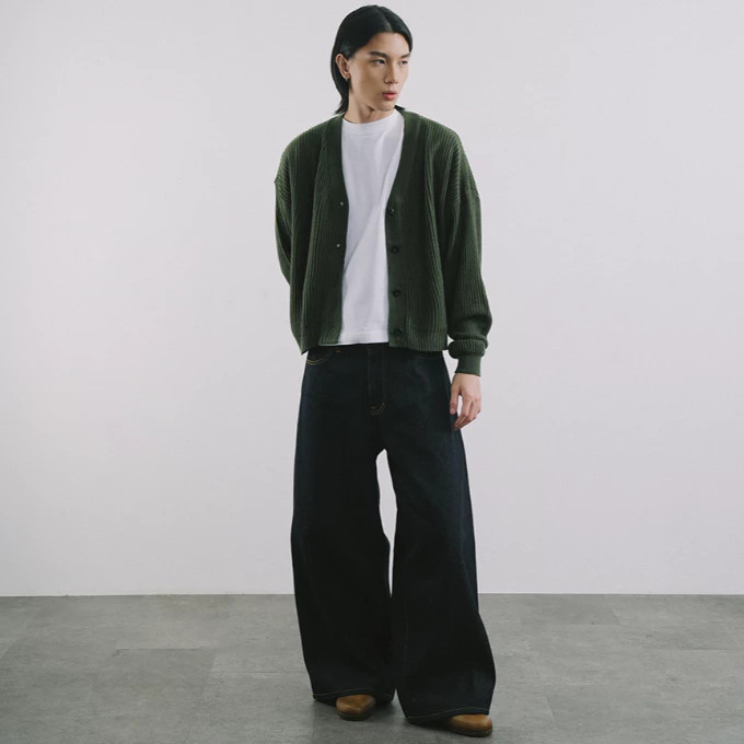 Celana Panjang Denim Money Alter Forma Wide Raw Denim Pants