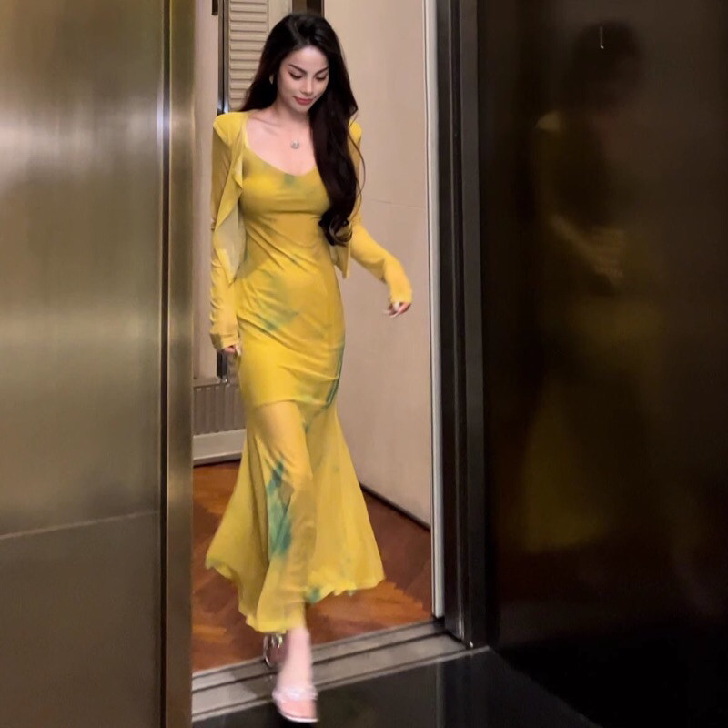 Setelan Dua Potong Motif Tie-Dye Gaun Ramping dan Cardigan Lengan Panjang - G048