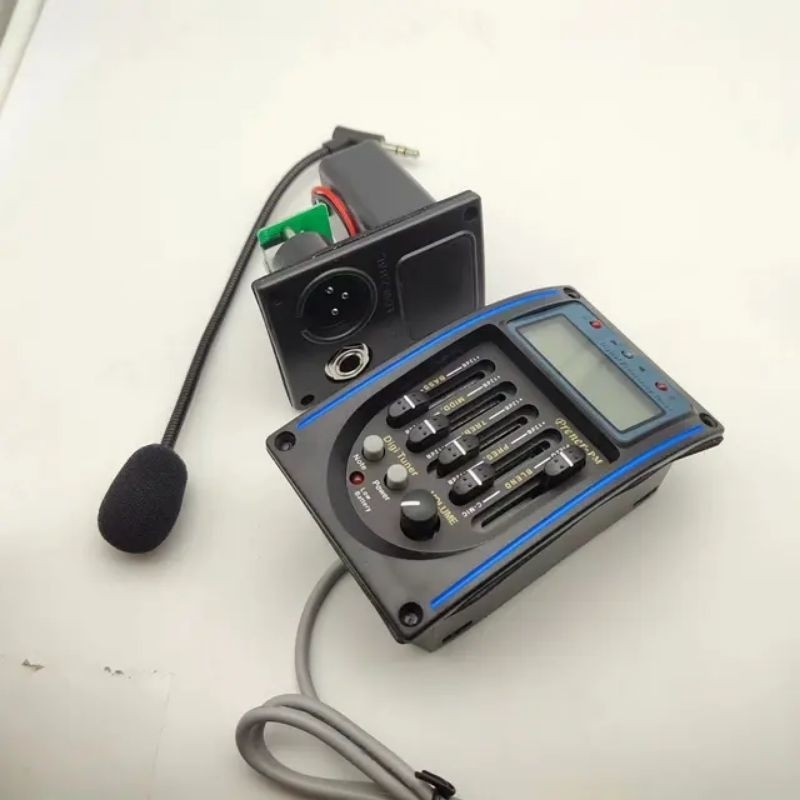 PREAMP GITAR LC5 PLUS MIC/EQUALIZER LC5+MIC/Preamp LC 5 + Mic TERLARIS
