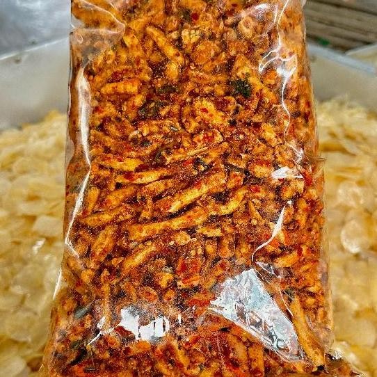 

Seblak krispi BASRENG REMPAH PEDAS DAUN JERUK KHAS BANDUNG 500 GRAM Basreng super