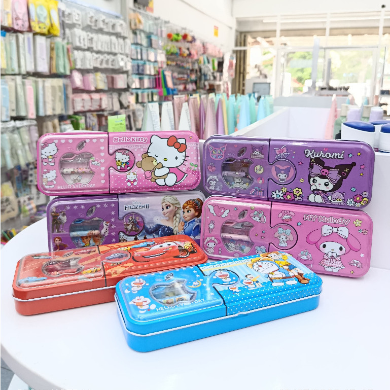 

Kotak Pensil Kaleng Karakter + Set Alat Tulis Lengkap – Tempat Pensil Anak Sekolah SD & TK