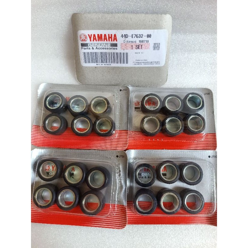 ROLLER YAMAHA XEON XEON RC 44D-E7632-00