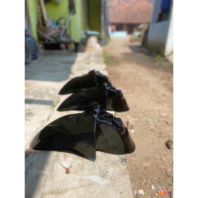 Spakbor Slebor Depan Yamaha Mio M3 Mio 125 Z Selebor Depan Mio m3 Hitam Bagus MIRIP ORI