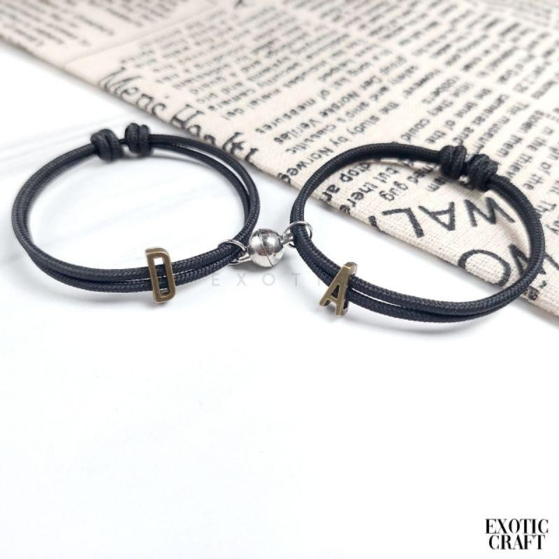 Gelang couple inisial huruf magnet tali paracord gelang couple bestie pria wanita pasangan SoloFashi