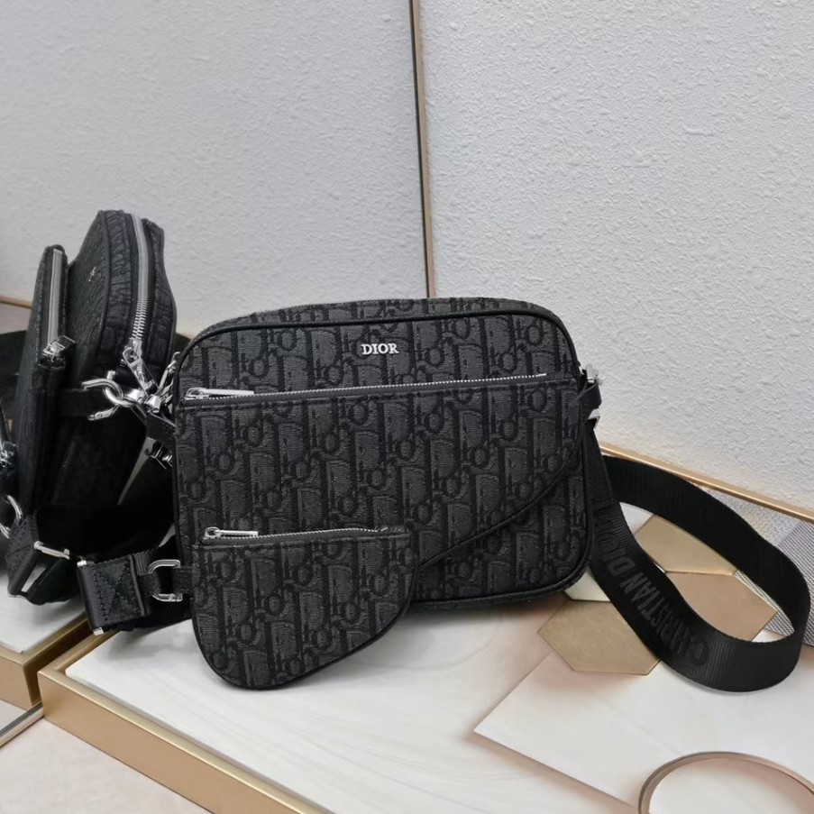 New Counter ORI DR Dior's three in one zippered men's bag, men's handbag, one shoulder crossbody bag