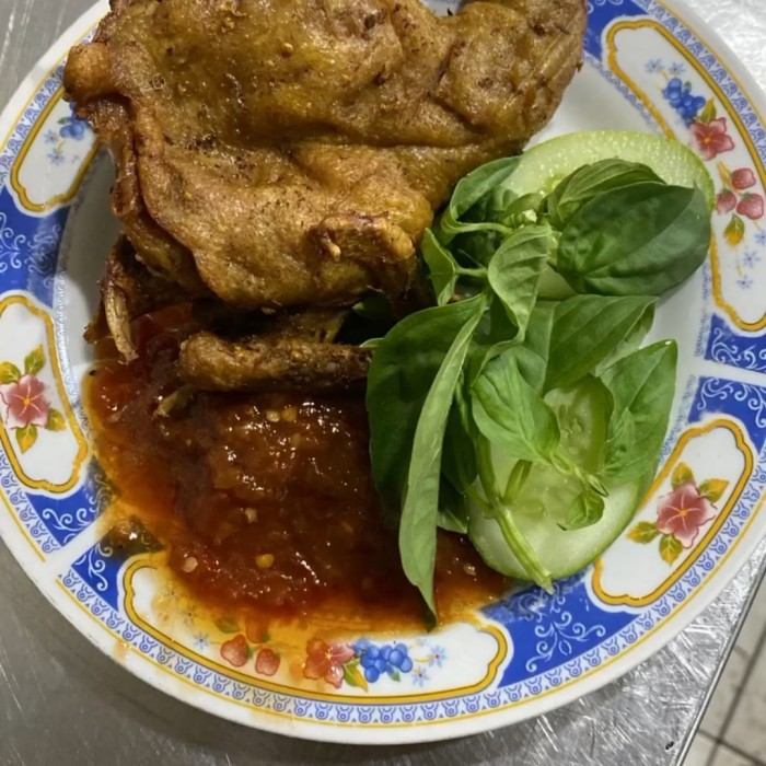 

BEBEK GORENG ALI BORME BANDUNG