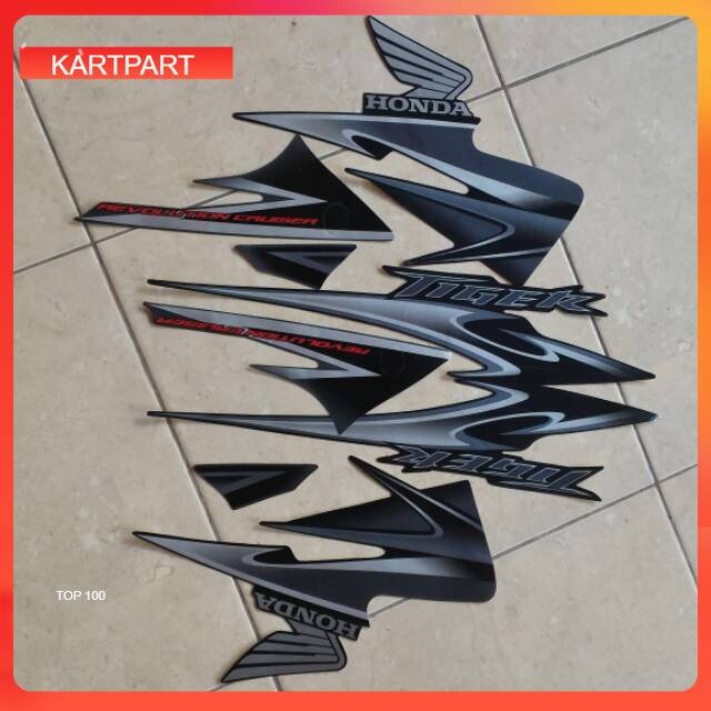 Striping tiger revo 2013 hitam silver