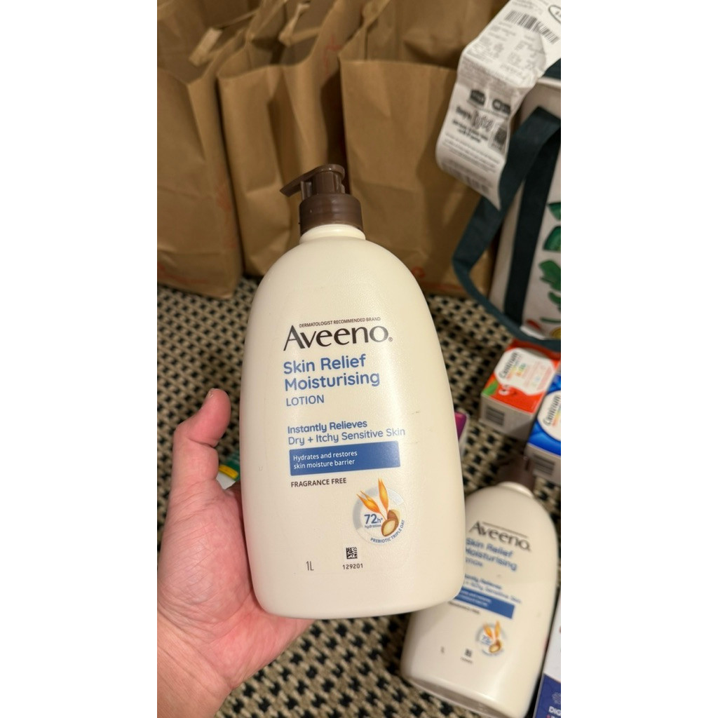 Aveeno Skin Relief Moisturising Fragrance Free Body Lotion 1L