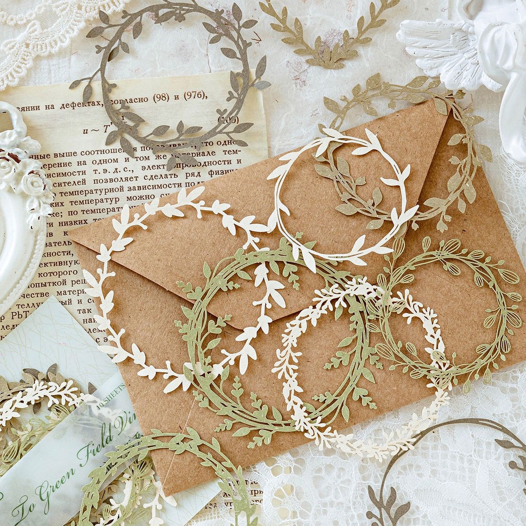 

10 pcs Hollow frame wreath card paper Creativity Diary Album Scrapbooking Collage material Planner Craft Supplies