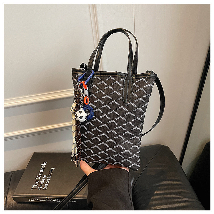 TFT AX1211 TAS WANITA HANDLEBAG KECIL FREE GANTUNGAN LUCU TAS MINI TAS SELEMPANG JINJING WANITA FASH