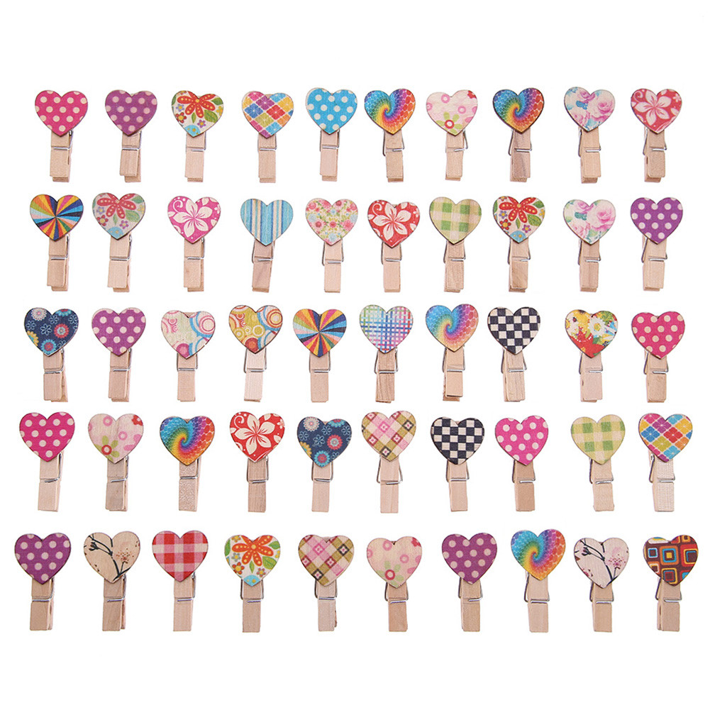 

50pcs Craft Decor Clips Pegs Wooden Love Heart Clothes Pin Clips DIY 3.5cm Blend Color Mini Decorative Props for Home Birthday