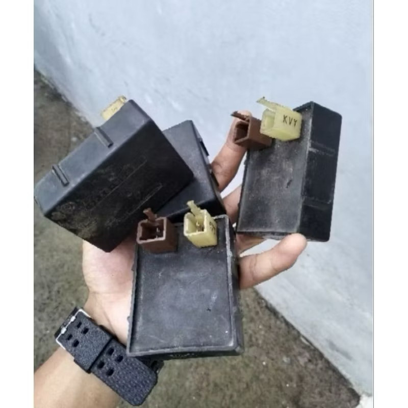 CDI ECU ORI BEAT LAMA OLD KARBU KARBURATOR SCOOPY KARBU SPACY KARBU KODE KVY