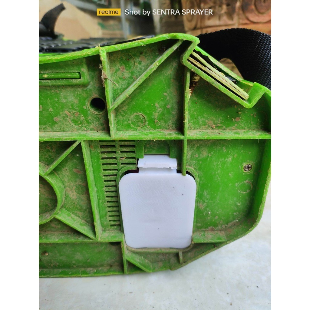 Tutup Bawah Sprayer DGW 16 Liter Tipe Lama