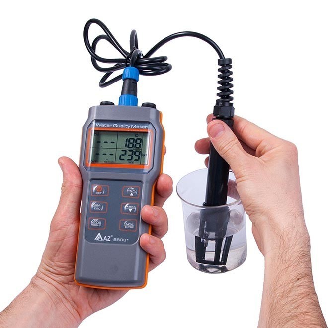 PH Cond Salt DO Meter AZ 86031 Dissolved Oxygen Salinity TDS AZ86031