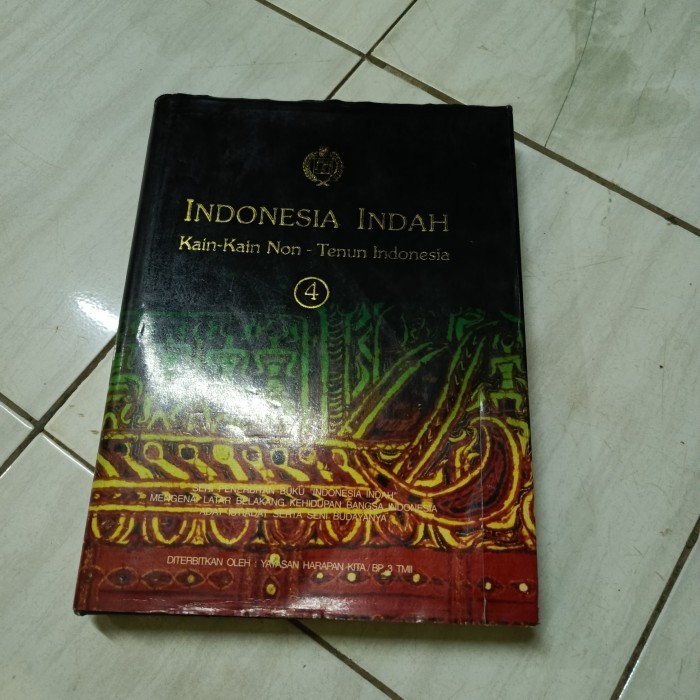 INDONESIA INDAH KAIN-KAIN  NON-TENUN INDONESIA 4 - D2