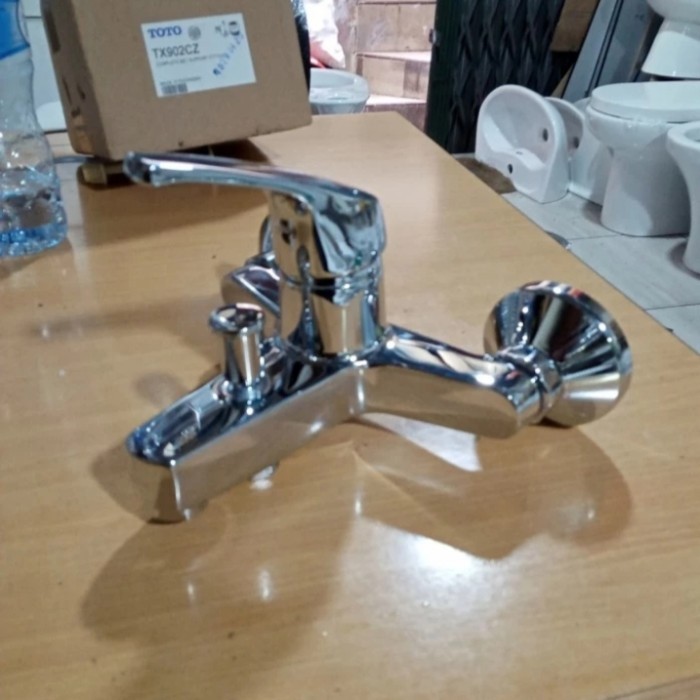 Kran Bathutub toto / kran shower panas dingin