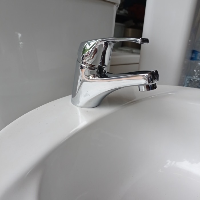 kran wastafel panas dingin toto | keran cuci tangan toto Star Jaya CLoset