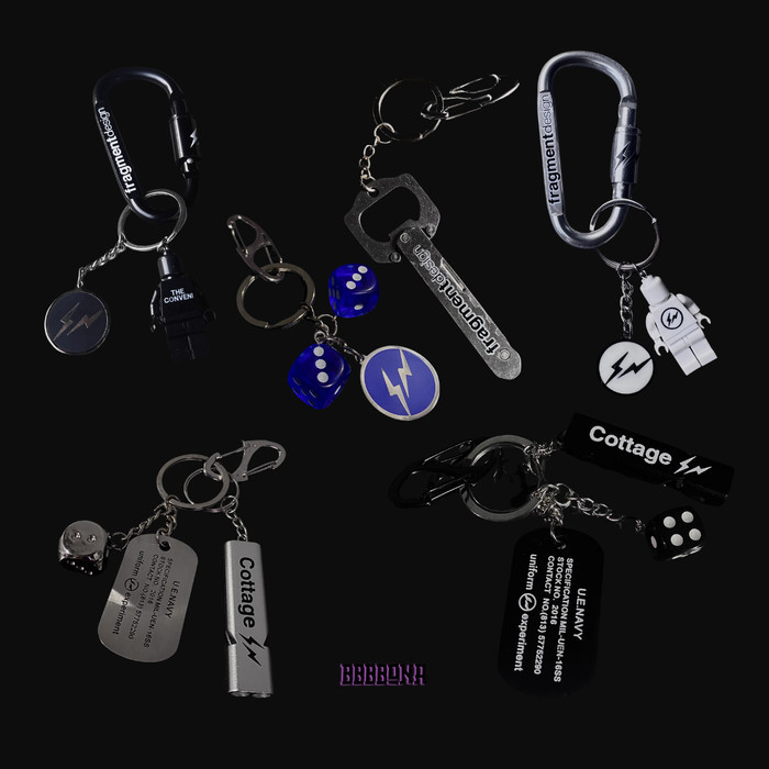PEACE PIECE (FRGMT) fragment design carabiner / uniform experiment dog tag / the conveni figurine ke