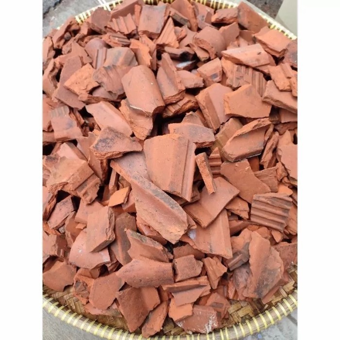 PECAHAN GENTENG UNTUK DASAR POT MEDIA TANAM DAN AQUASCAPE 500GRAM - Pasir genteng