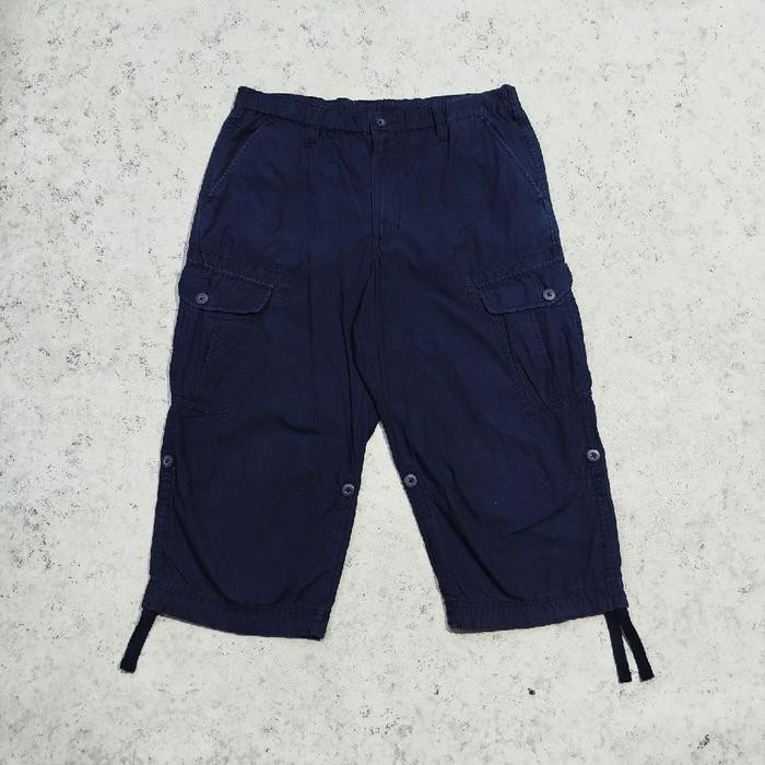 celana pendek pria cargo UNIQLO Navy Basic Bagus murah
