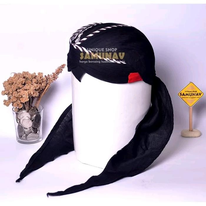 Blangkon Jogja Lipat Sliwir Motif Samurai Putih // Blangkon Jogja Lipat Sliwir // Blangkon Jawa Harg