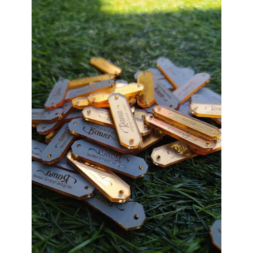 

Label Akrilik Gold Custom Nama | Label Hijab & Tas | Aksesoris Branding Produk