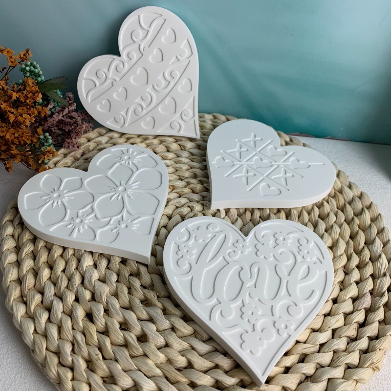 

Heart Pattern Coaster Silicone Mold Valentines Day Love Flower Plaster Resin Concrete Wine Glass Mat Mould Jewelry Display Plate