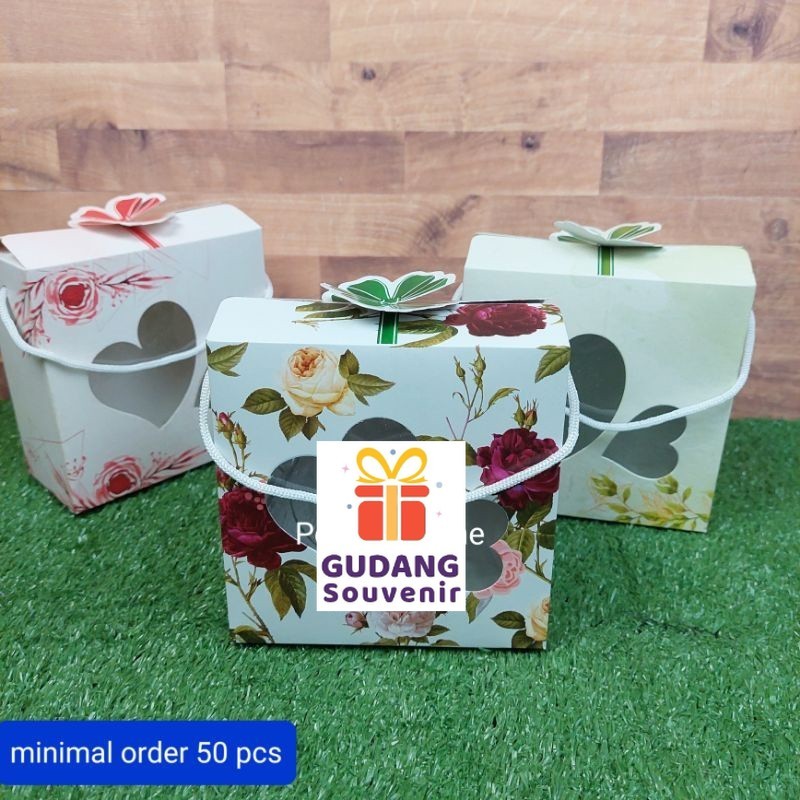 

50 Pcs, Box Kemasan Souvenir 6x12.5 cm + Tali murah berkualitas