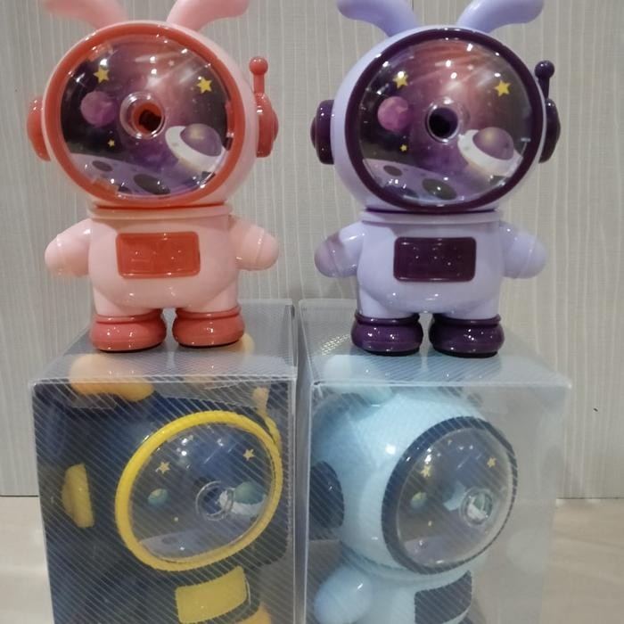 

serutan astronot berdiri/rautan pensil astronot lucu