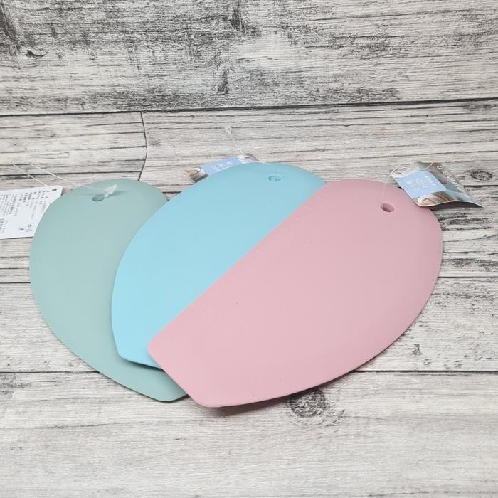 

Silicone Dough Cutter And Scraper Multi Fungsi