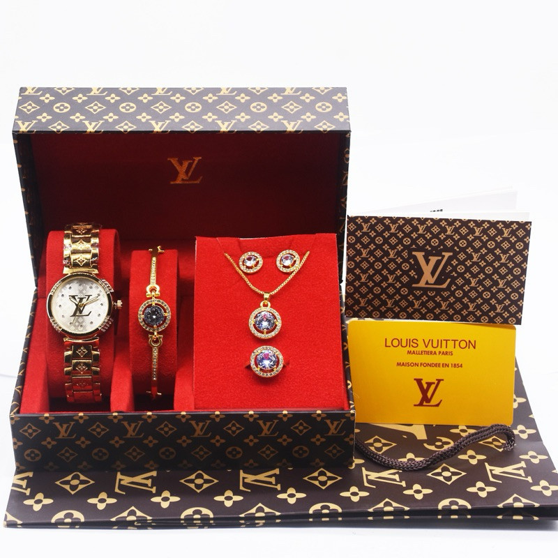 NEW ARRIVAL  - Jam tangan mewah wanita LV diamond strap rantai embos paket lengkap  Cocok untuk kado