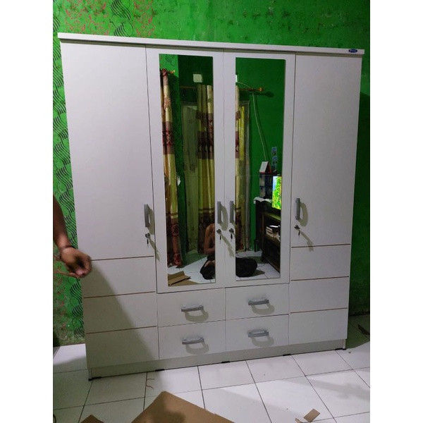 Olympic Lemari Pakaian 4 Pintu Karin Lemari Pakaian Jumbo Minimalis