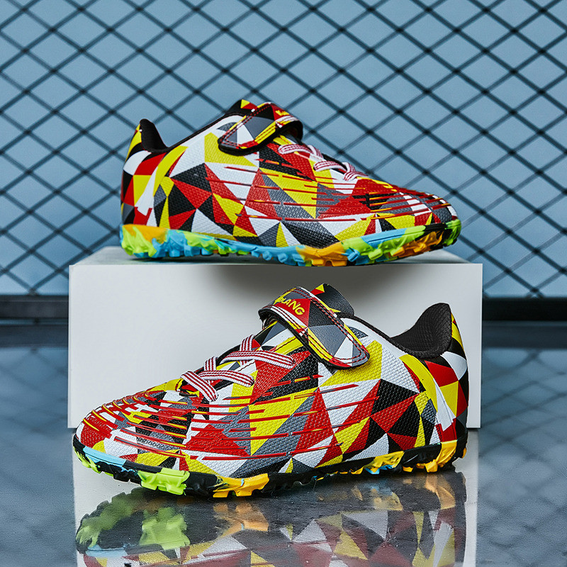 Fashion Printed Children's Football Shoes Hook&loop Design Kids Turf Soccer Shoes Lightweight Anti-s